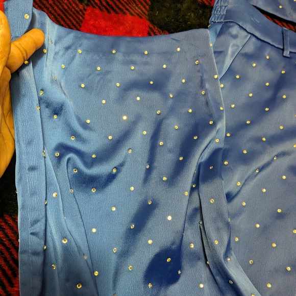 Set - Picture 4 of 7